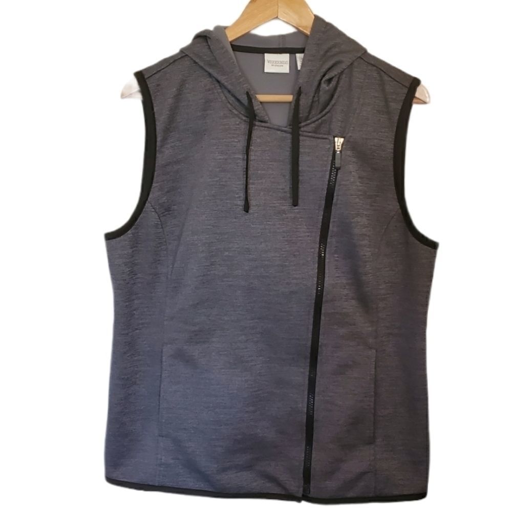 Weekend by Chico's Ladies Size 2 Vest